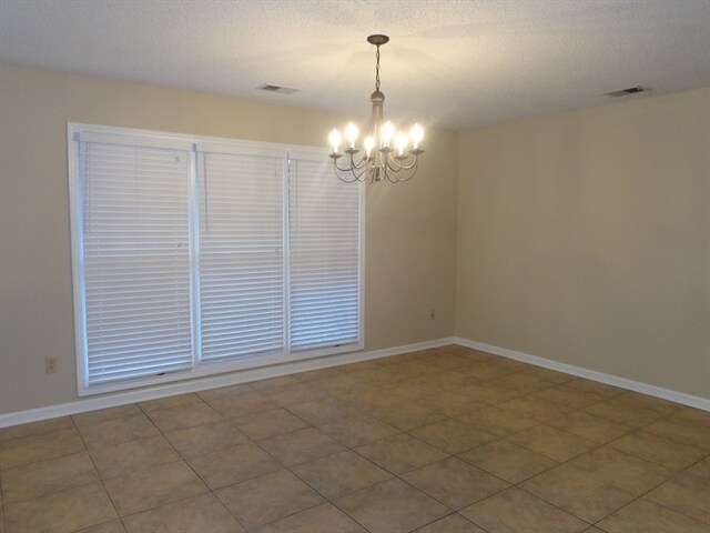 Foto del edificio - 1824 Saxony Cove