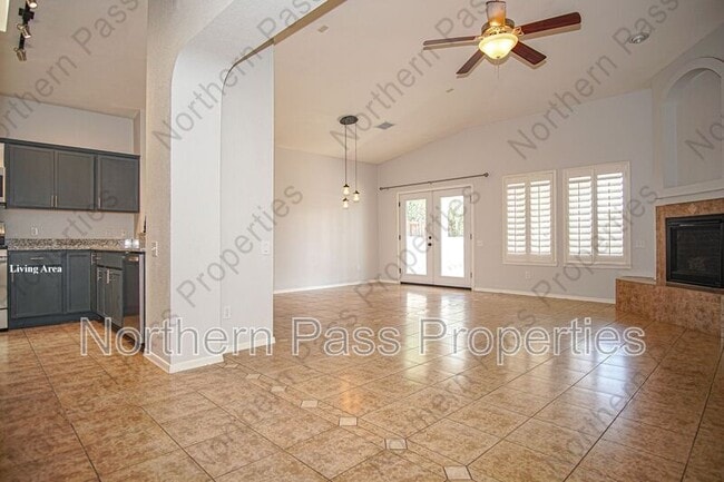 Building Photo - 5902 Redstone Mesa Ct
