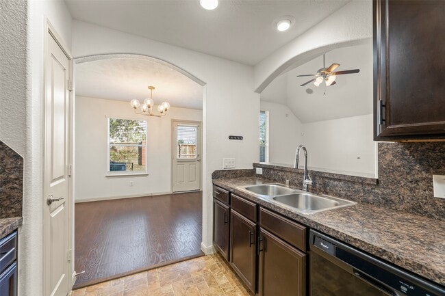 Building Photo - 3406 Inverness Path Lane