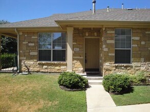 Building Photo - 16100 S Great Oaks Dr