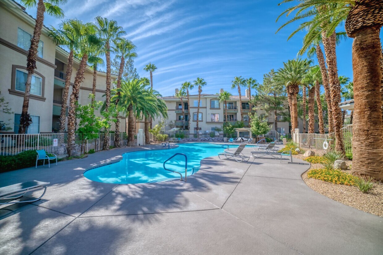 Primary Photo - NEWLY RENOVATED AND FULLY FURNISHED CONDO ...