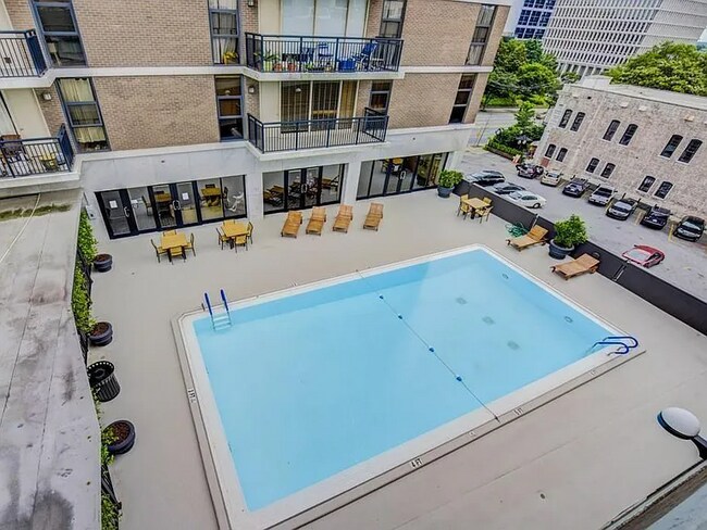 Foto del edificio - 620 Peachtree St NE