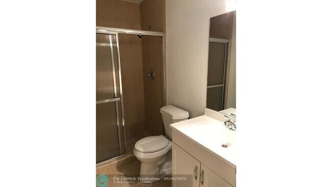 Building Photo - 9466 Boca Cove Cir