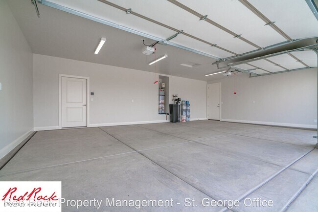 Building Photo - 4 br, 2 bath House - 2707 Trasimeno Drive