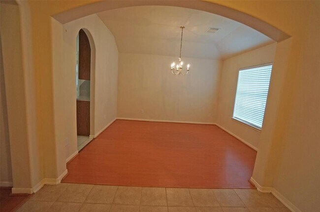 Building Photo - 25219 Ibris Ranch Dr