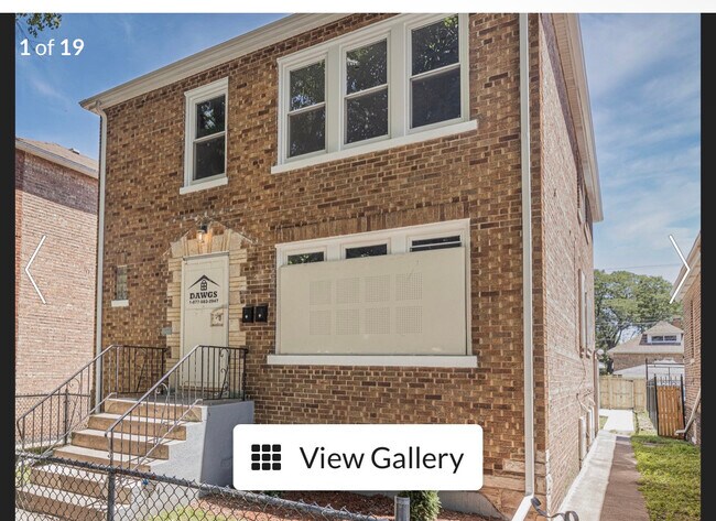 Building Photo - 8637 S Colfax Ave