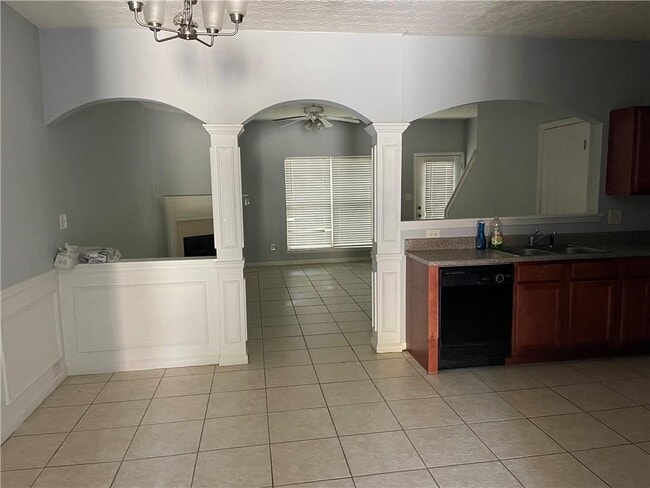 Building Photo - 1538 Viero Dr