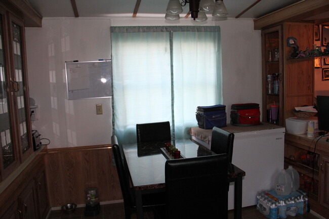 Building Photo - 4120 Spiker Ln