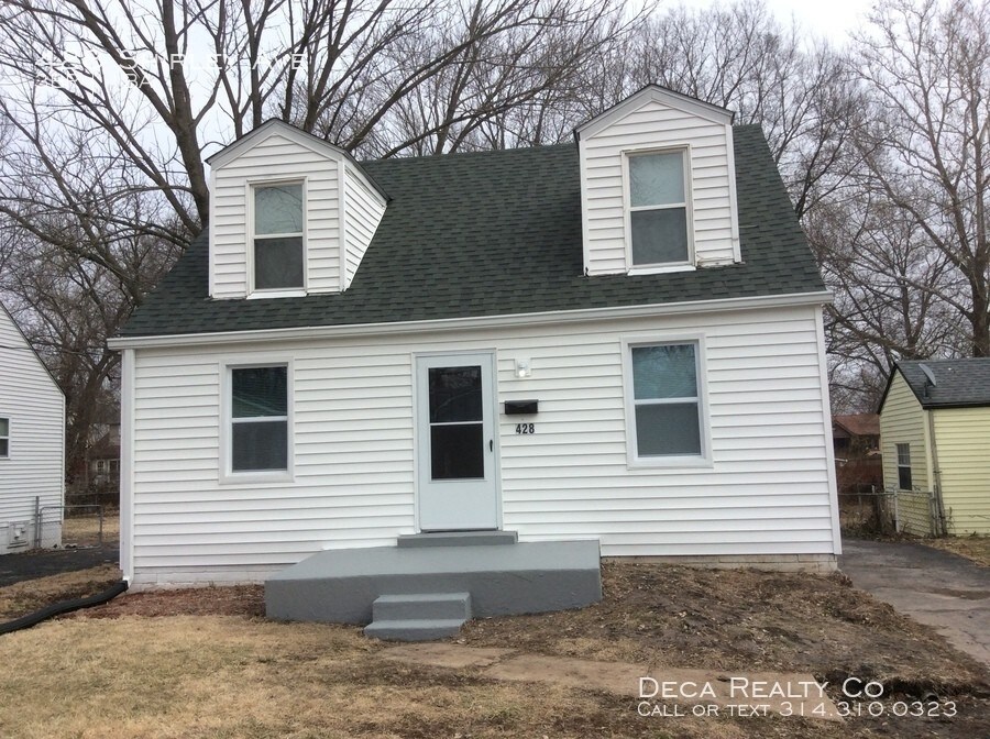 Primary Photo - 3 Bedroom House in Ferguson-Florissant