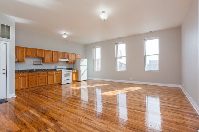 Foto del edificio - 2002 W Chicago Ave