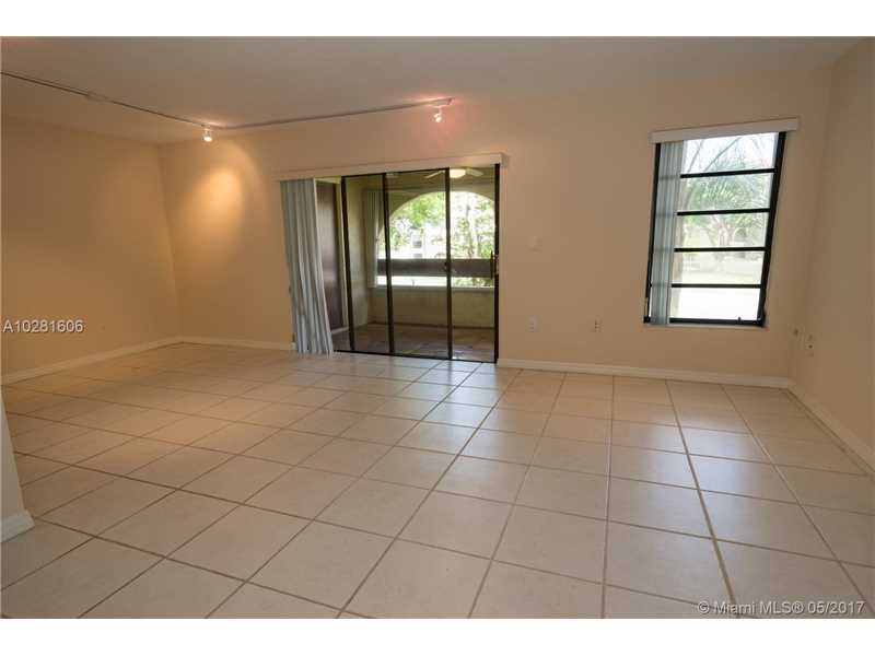 Foto principal - 9015 SW 125th Ave