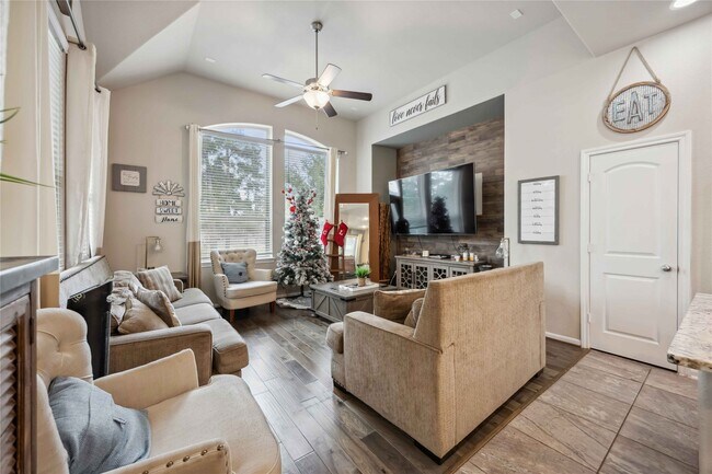 Building Photo - 12419 Alora Bluff Trail