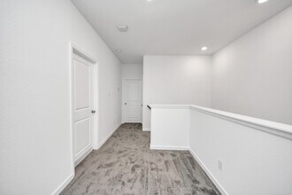 Building Photo - 22658 Sutherland Bend Ln