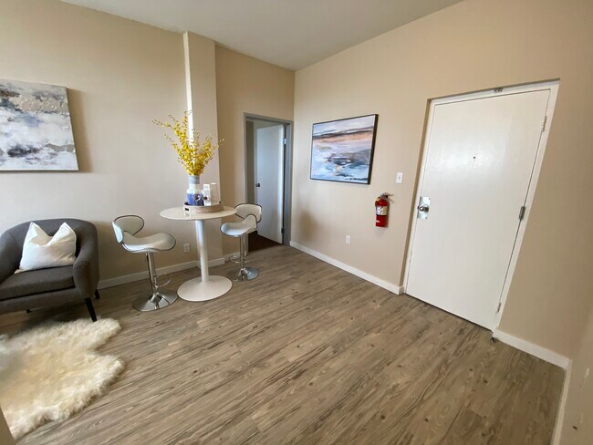 2 habitaciones, 2 baños - University Village