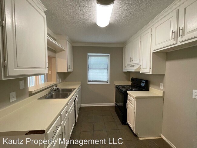 Foto del edificio - 3 br, 2 bath House - 7520 Down Hill Dr