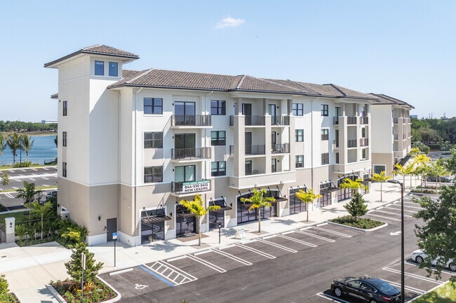 Building Photo - South Pointe Apartments