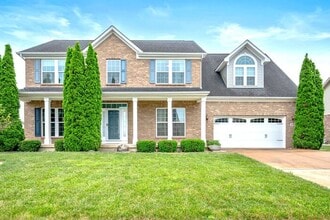 Building Photo - 1143 Hampton Dr