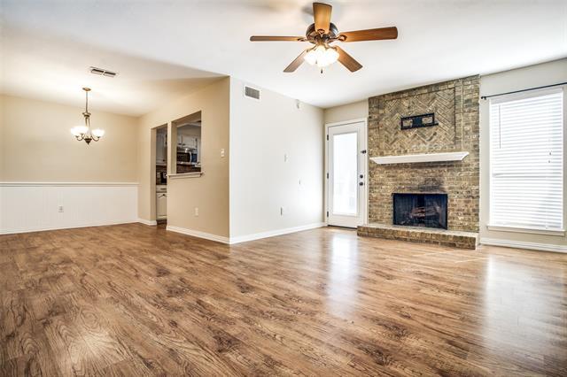 Foto del edificio - 214 McCarley Pl