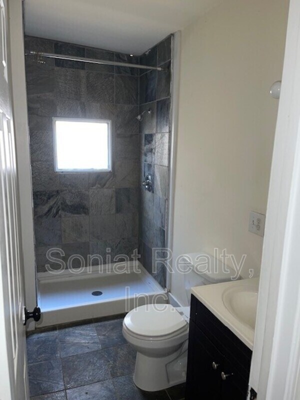 Foto del edificio - 4326 Annunciation St