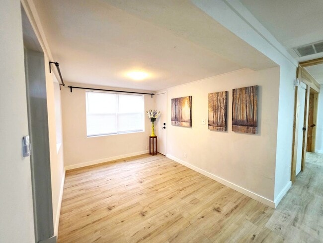 Building Photo - Vero Beach Rentals. Vero Beach Rent, LLC and Property Management Company