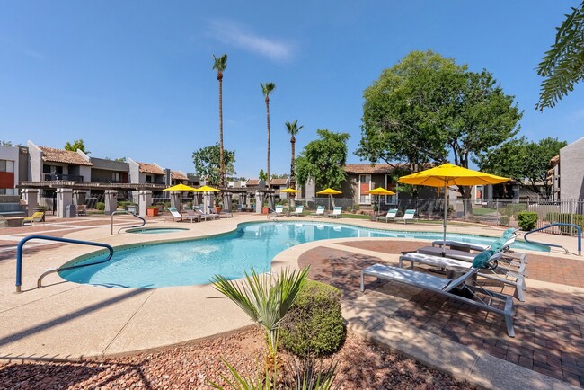 Pool & Spa Lounge Area - Park Tower Apartments