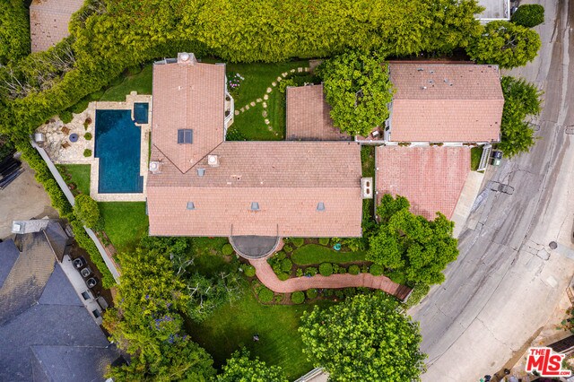 Building Photo - 1465 Lindacrest Dr