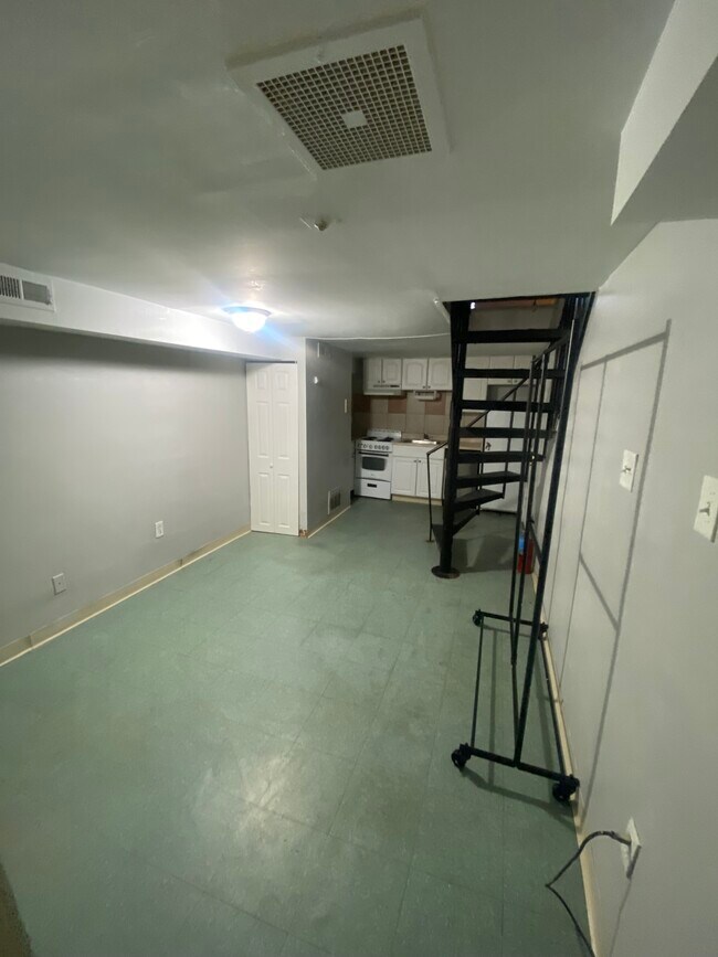 Foto del edificio - 1021 Pine St