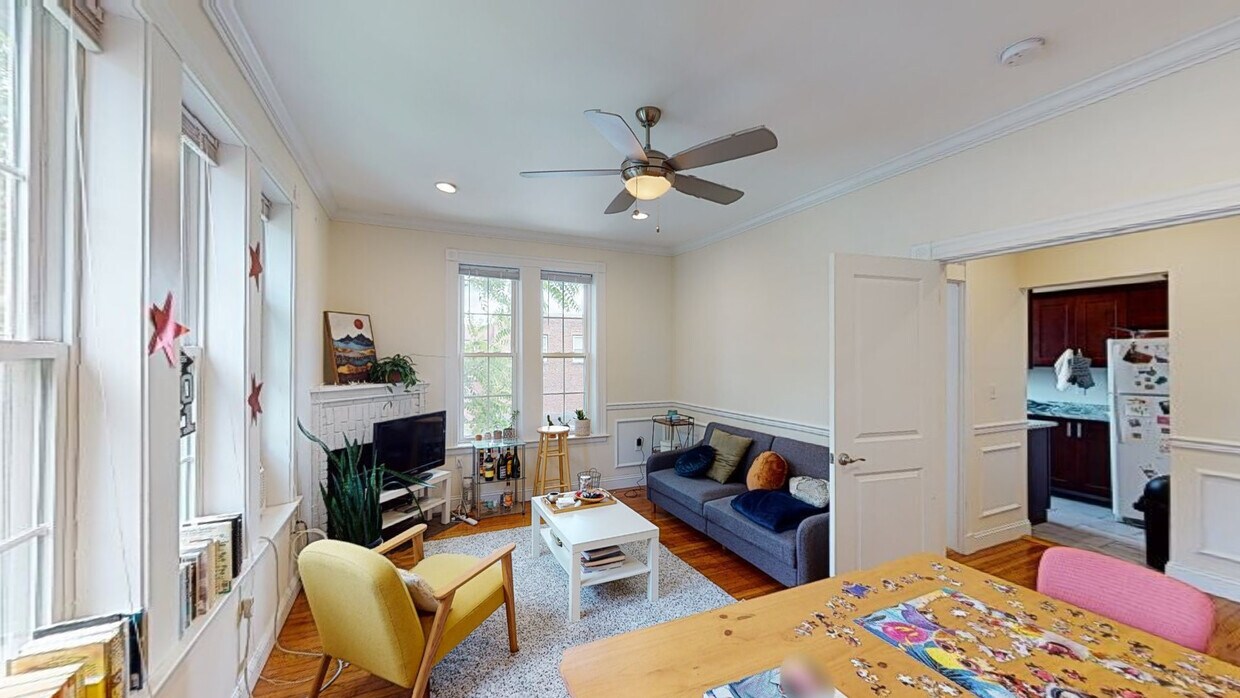 Foto principal - 12 Glenville Ave