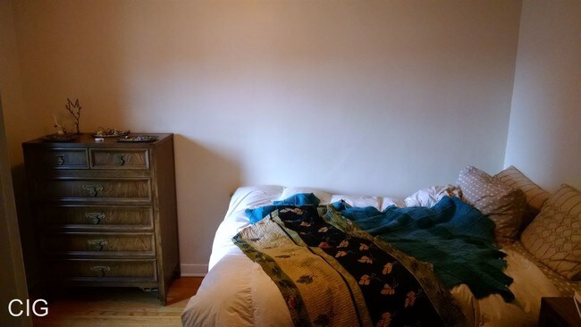 Foto del edificio - 2315-2325 W Ainslie St