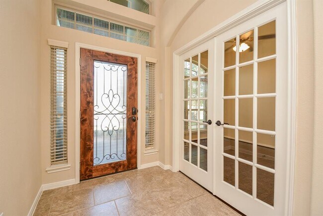 Building Photo - 21223 Knight Quest Dr