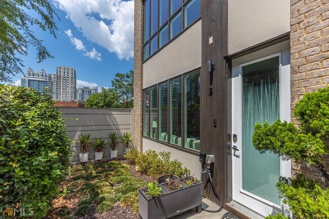 Foto del edificio - 975 Piedmont Ave NE
