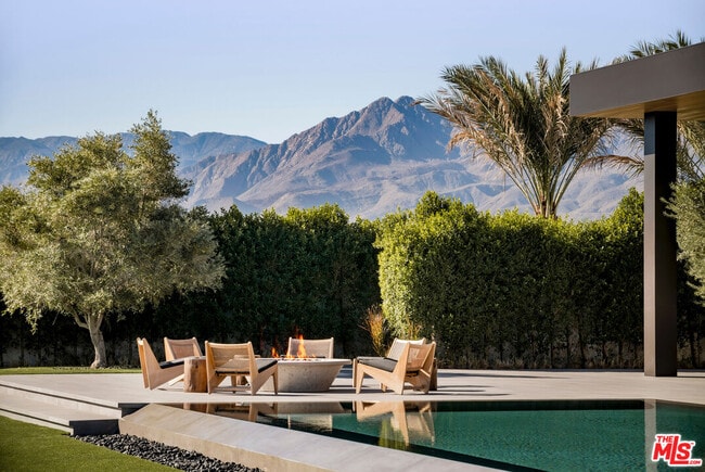 Foto del edificio - 53556 Ross Ave