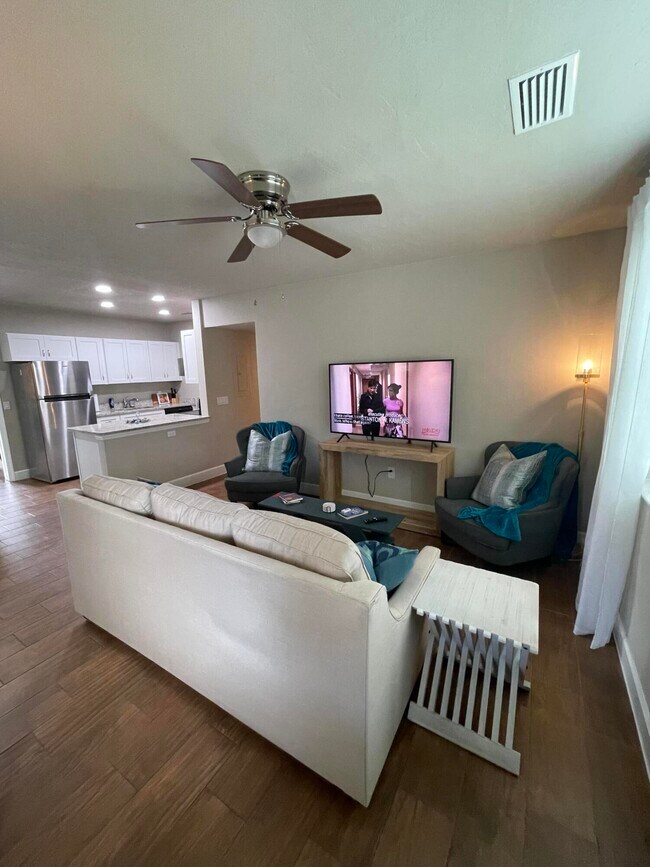 Building Photo - 316 Cornell Ave