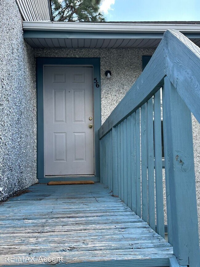 Foto del edificio - 2 br, 2 bath House - 910 Brett Dr. #56