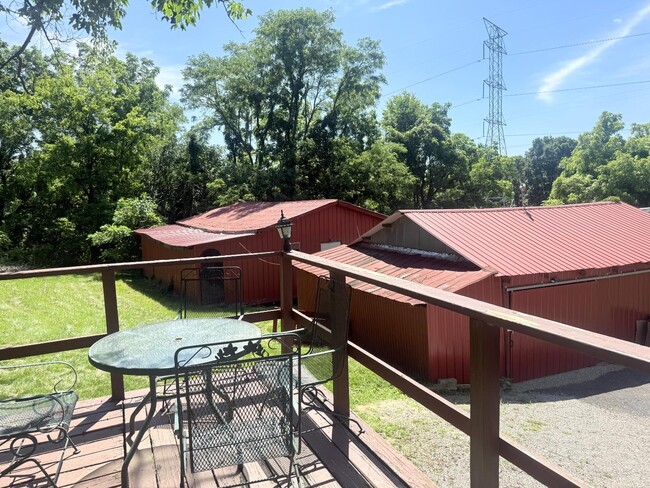 Building Photo - 6226 IN-111