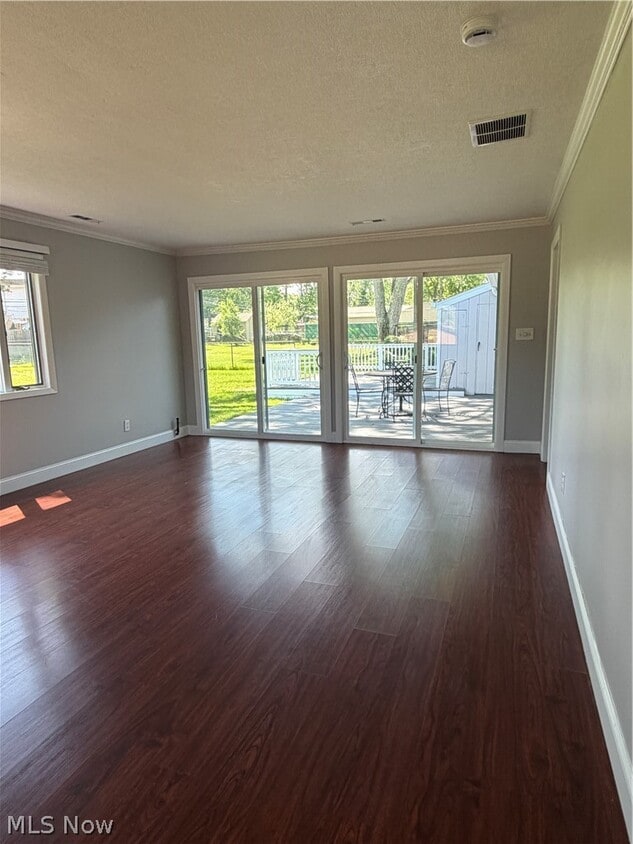 Building Photo - 13187 Yager Dr