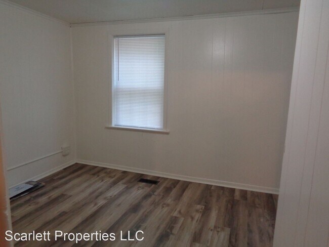 Building Photo - 2 br, 1 bath House - 2052 6th Avenue SE