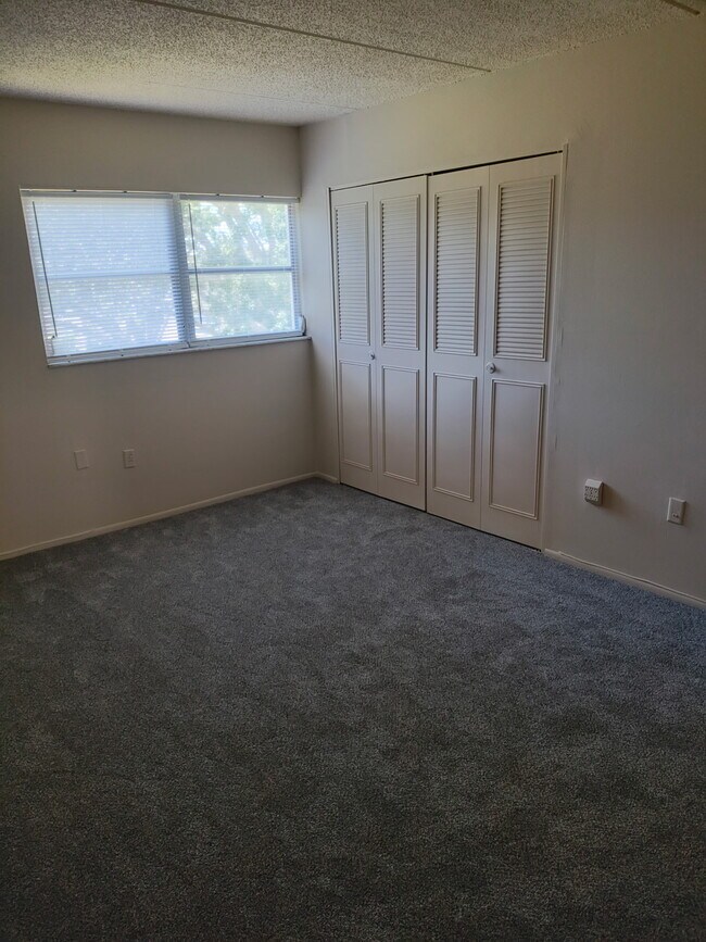 BEDROOM - 11620 Park Blvd