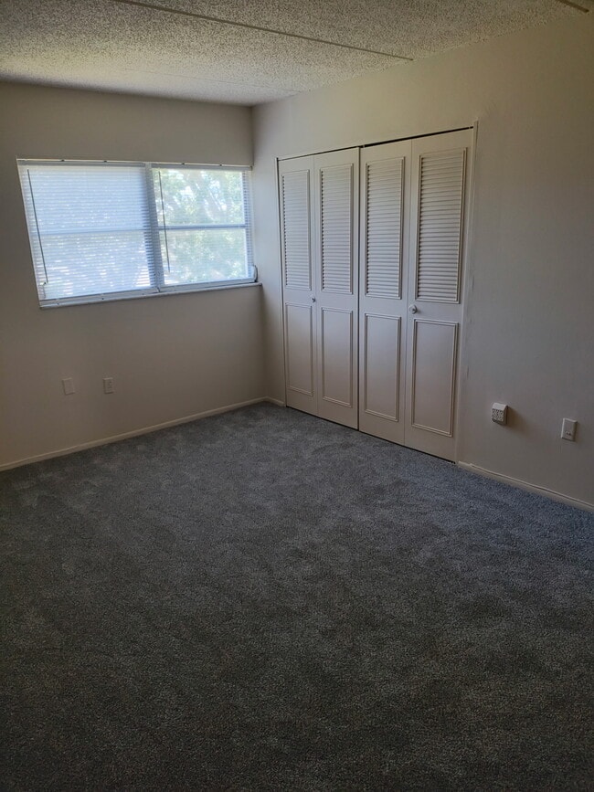 BEDROOM - 11620 Park Blvd