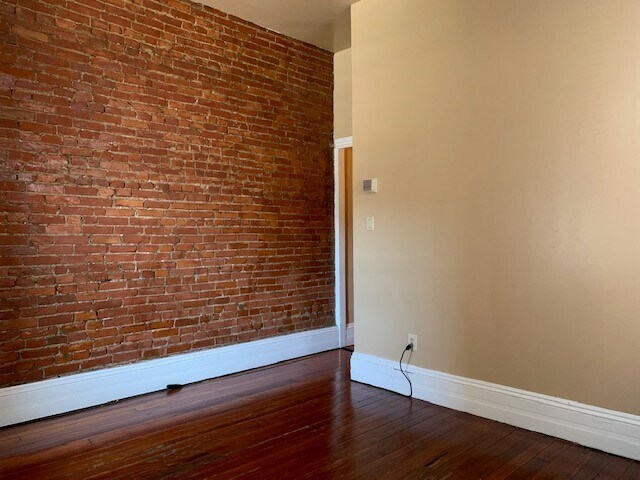 Building Photo - 1414 N 2nd St