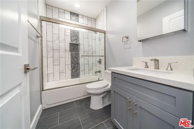 Foto del edificio - 235 E 28th St