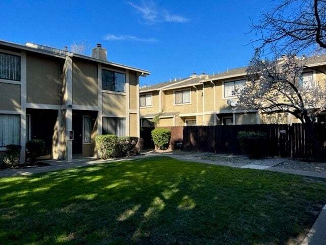 Foto principal - Pinewood Village Condominiums