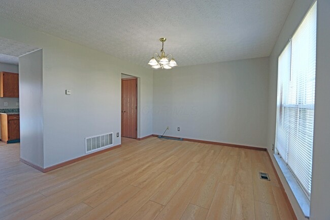 Building Photo - 4897 Nieles Edge Dr