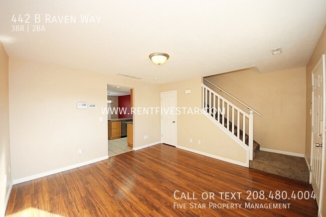 Building Photo - 442 Raven Way