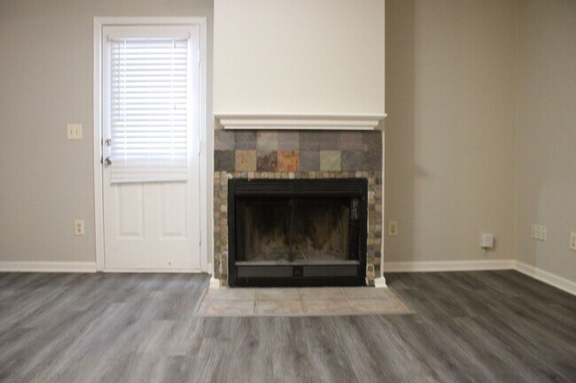 Foto del edificio - Millbrook Rental!!