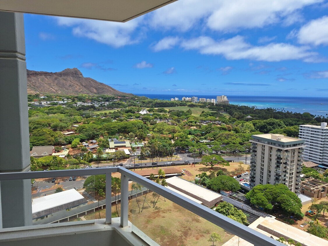 Foto principal - 2600 Pualani Way