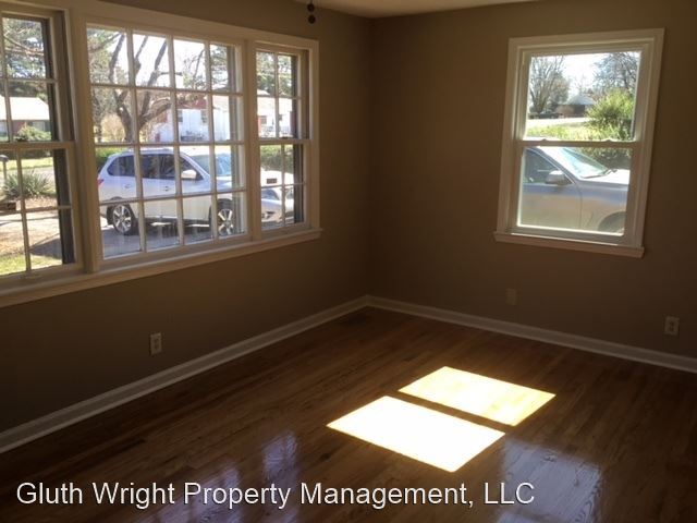 Foto del edificio - 3 br, 1.5 bath House - 1100 Gibson Drive