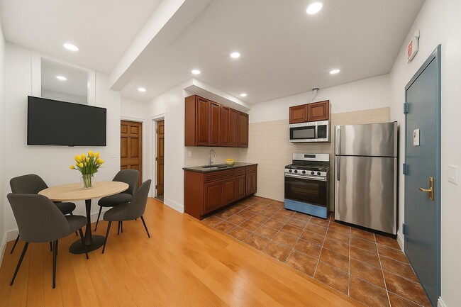 Building Photo - 14 Yankee Pl