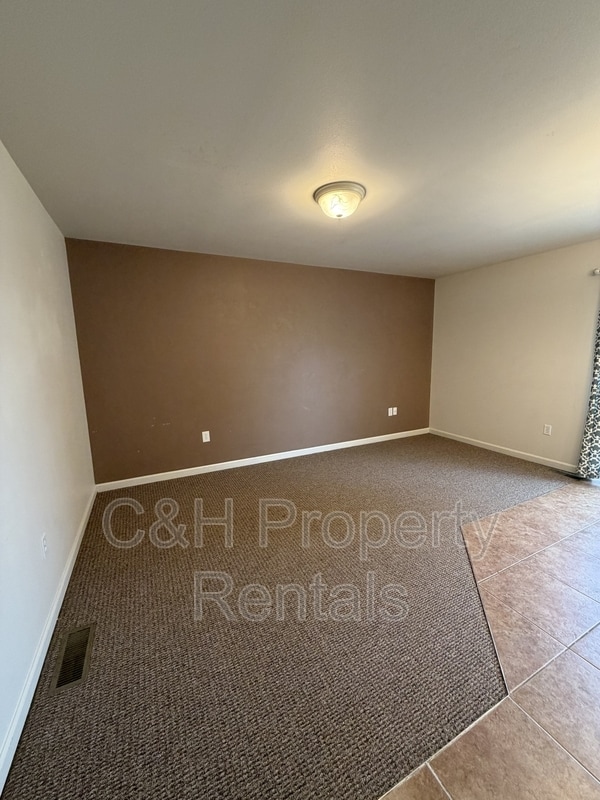 Foto del edificio - 406 1st St SE