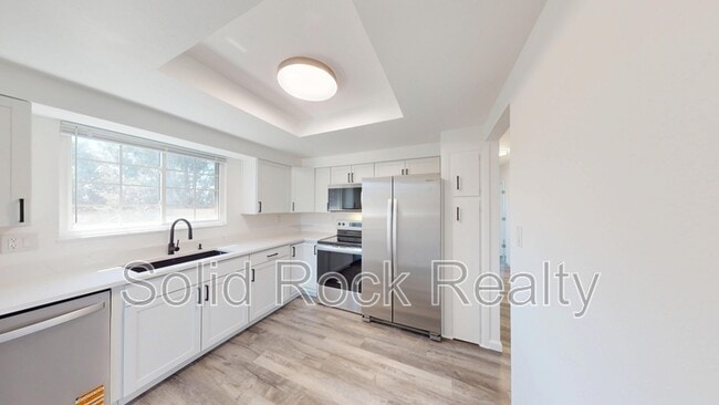 Photo - 7336 Franconia Dr House